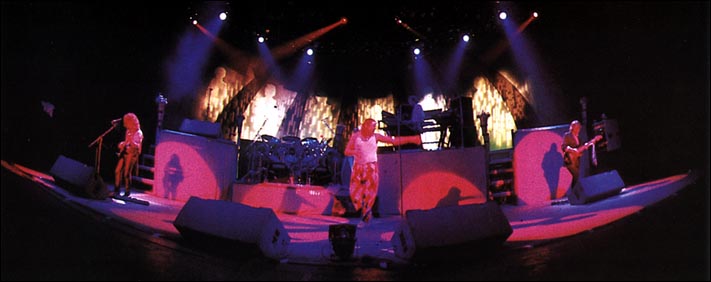 Marillion - Clutching At Straws Tour - 1988 - Photo taken from ''The Web'' - Issue No. 27